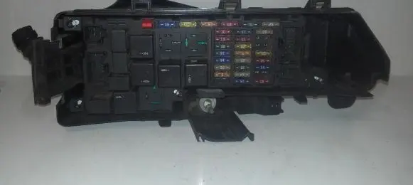Volvo XC90 Fuse box set 8678449