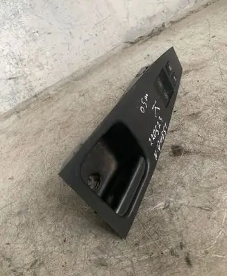 Nissan Quest Electric window control switch 899615z000