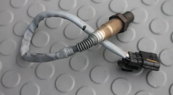 Nissan X-Trail T32 Lambda probe sensor 226A41733R