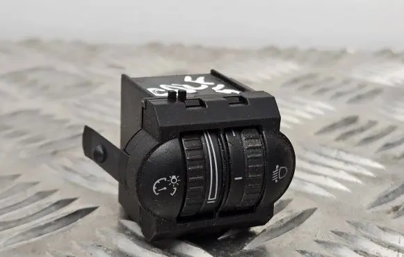 Headlight level height control switch