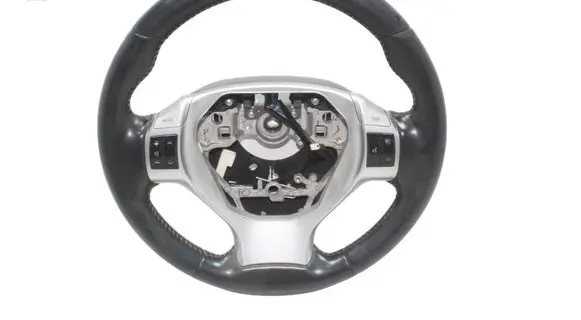 Lexus CT 200H Steering wheel