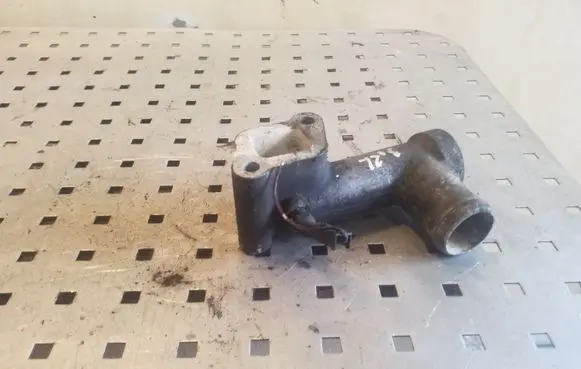 Mitsubishi Pajero Engine coolant pipe/hose