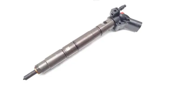 Audi Q7 4L Fuel injector 059130277AH 0445115052