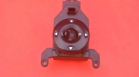 Hyundai Santa Fe Mirror heating switch 