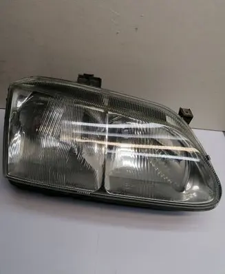 Renault Megane I Headlight/headlamp 7700861469 88905930