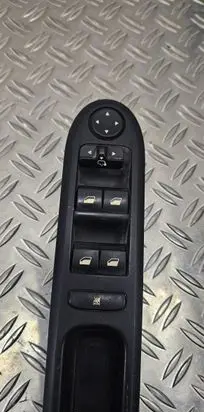 Peugeot 407 Electric window control switch 53269700 53269704