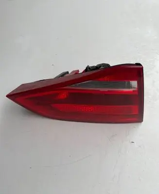 Audi A4 S4 B8 8K Tailgate rear/tail lights 166973