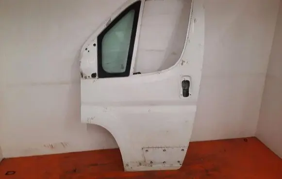 Fiat Ducato Front door