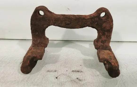 Audi A6 S6 C5 4B Brake caliper pad carrier rear 