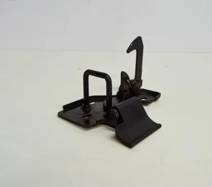 Seat Altea XL Engine bonnet/hood lock/latch loop/hook 5P0823480