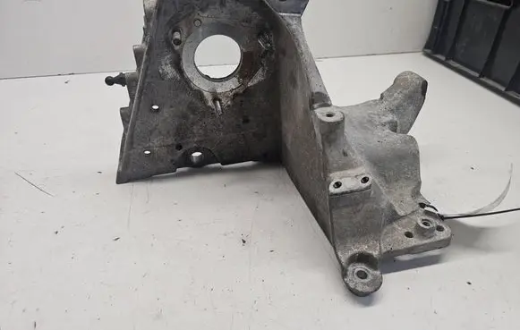 Opel Astra H Fuel pump bracket 55196092