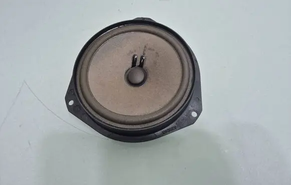 Alfa Romeo Giulia Rear door speaker 518936010
