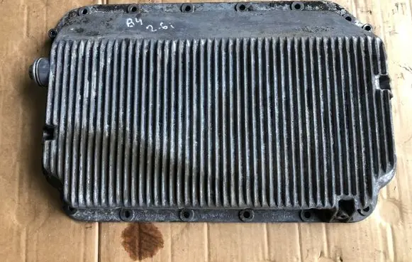 Audi 80 90 B3 Oil sump 078103604B