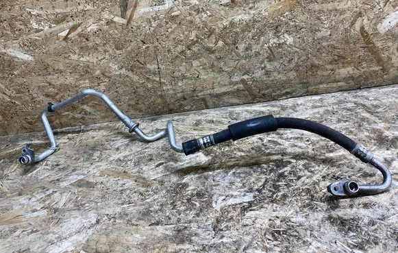 Infiniti G37 Air conditioning (A/C) pipe/hose