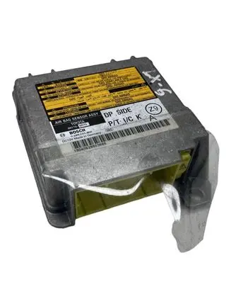 Lexus IS 220D-250-350 Airbag control unit/module 0285001904