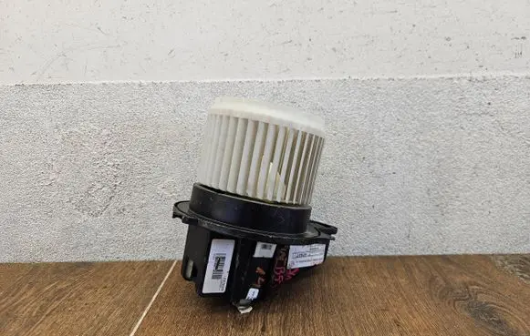 Fiat 500L Heater fan/blower 5Y0600000 47527