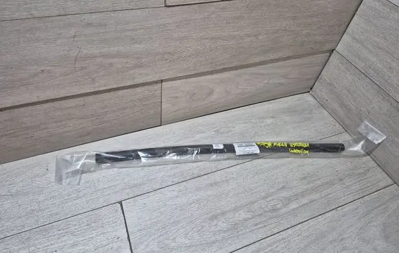 Porsche Macan (95B) Radiator trim 95B145215