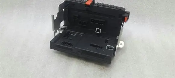 Mercedes-Benz S W221 Fuse module A2215403050