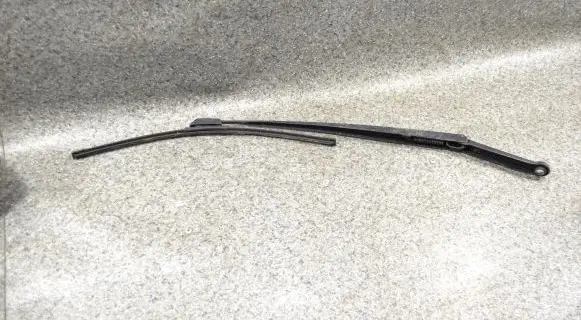 BMW 3 E46 Front wiper blade arm