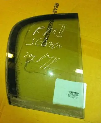 Renault Megane II Rear vent window glass 