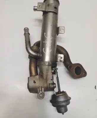 Audi A4 S4 B8 8K EGR valve cooler 03L131512 CAG