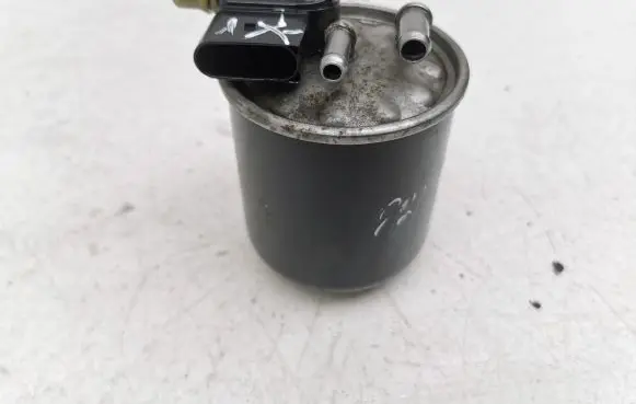 Mercedes-Benz B W246 W242 Fuel filter 