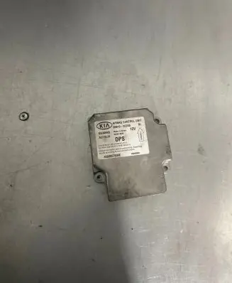 KIA Sorento Airbag control unit/module 959103E200 45S0057530E 5WK43245