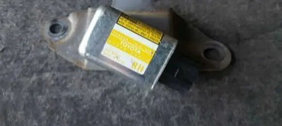 Lexus GX J120 Airbag deployment crash/impact sensor 8986060020