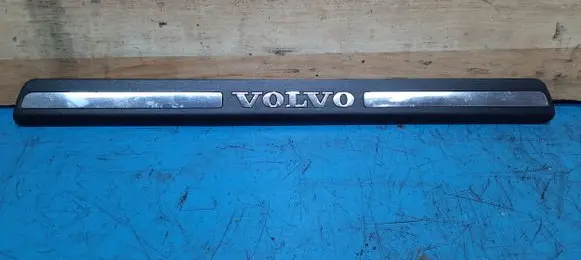 Volvo V60 Front sill (body part) 