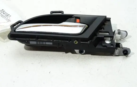 Honda CR-V Rear door interior handle 