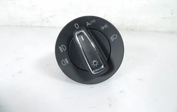 Cadillac Escalade Other switches/knobs/shifts 3V0941431