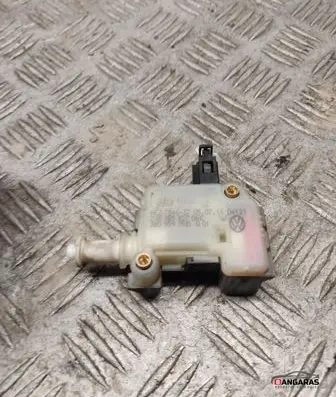 Volkswagen Caddy Tailgate boot lock/latch motor 3b5827061c