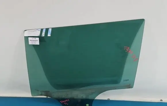 Skoda Yeti (5L) Rear door window glass IMPRK1577228