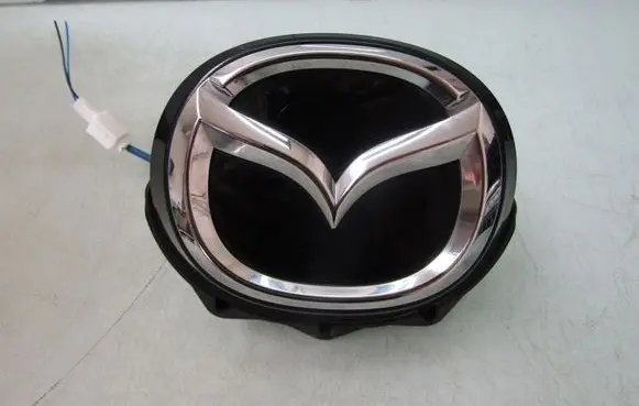 Mazda 3 Tailgate release/open handle BDMT50854