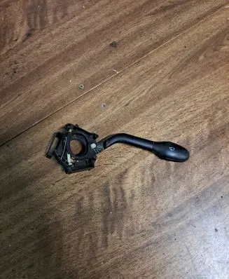 Volkswagen PASSAT B4 Other switches/knobs/shifts