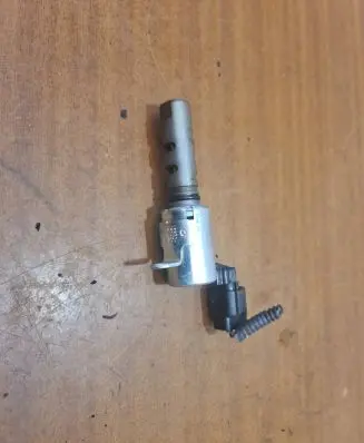 Lexus IS 220D-250-350 Camshaft position sensor 31028 15330 0700