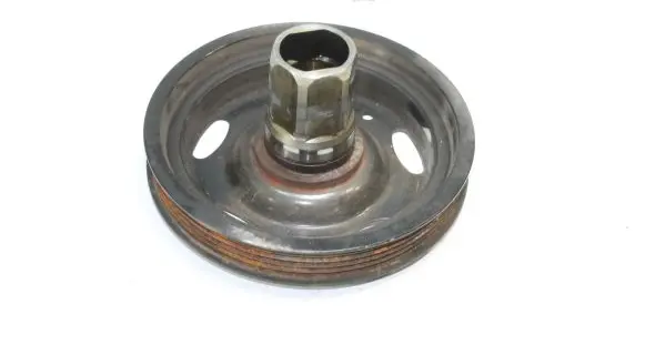 Opel Zafira C Crankshaft pulley 55574771