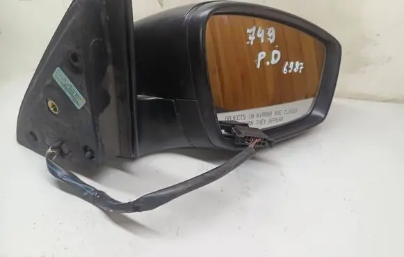 Volkswagen Jetta VI Front door electric wing mirror 
