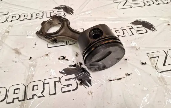 BMW 5 E39 Piston with connecting rod
