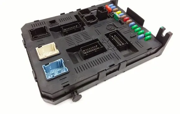 Peugeot 407 Comfort/convenience module 9661940180 BSI2004H02