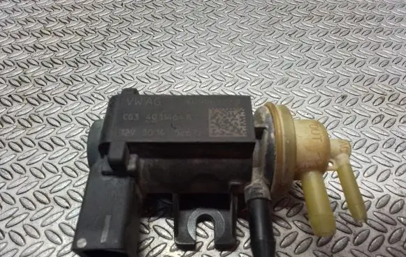 Volkswagen Caddy Turbo solenoid valve 1K0906627B