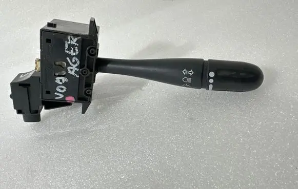 Chrysler Voyager Indicator stalk 4685267 23199