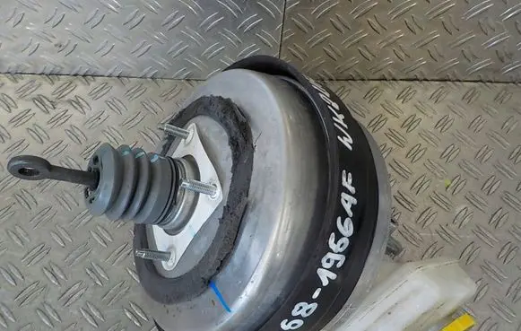 Jeep Grand Cherokee Brake booster P04581956AF
