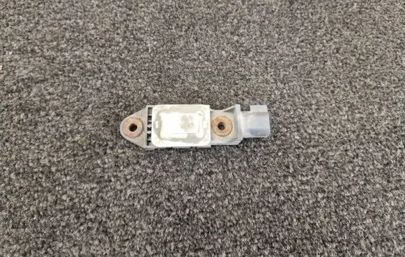 Volvo XC90 Airbag deployment crash/impact sensor 30724677