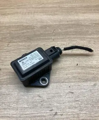 Audi A4 S4 B6 8E 8H ESP acceleration yaw rate sensor 8E0907637A 0265005245 080
