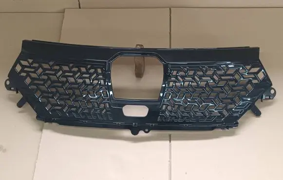 Nissan Townstar Front grill 623103344R 623103481R