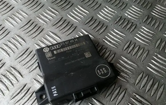 Audi A4 S4 B8 8K Gateway control module 8T0907468AB 8T0907468H