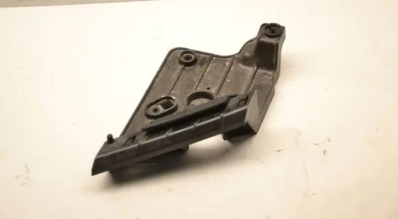 Headlight/headlamp mounting bracket