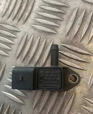Fuel pressure sensor
