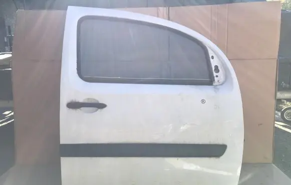 Renault Kangoo II Front door